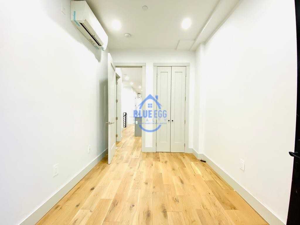 563A Lafayette Ave #1 - Photo 6 of 19