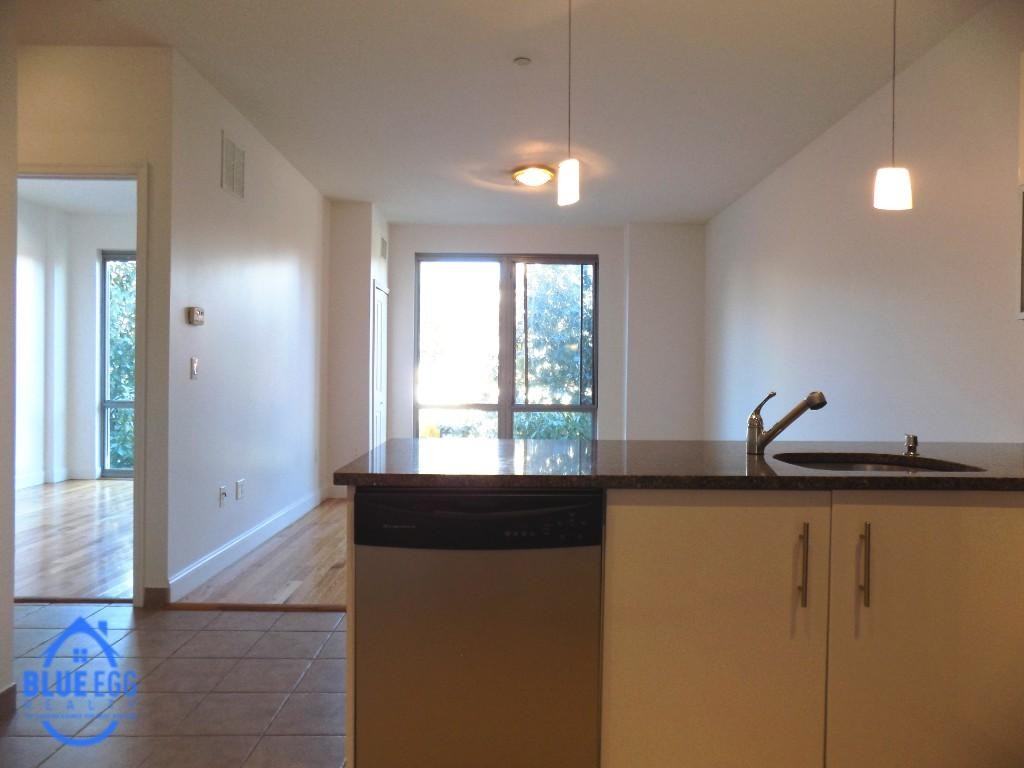 110 4th Ave #2C - Photo 3 of 11