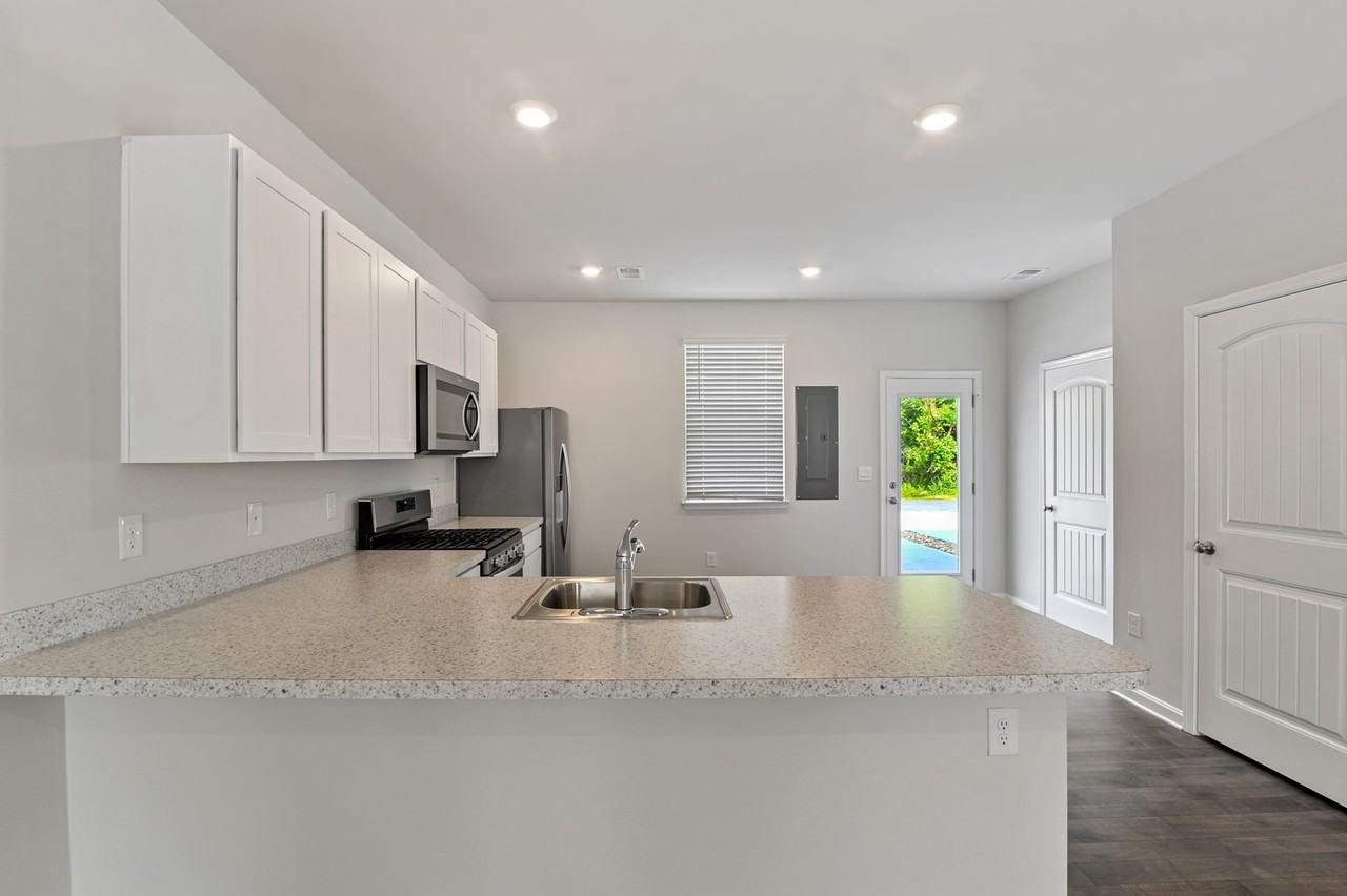 P&I- 23 Huckleberry Drive #1 - Photo 4 of 26