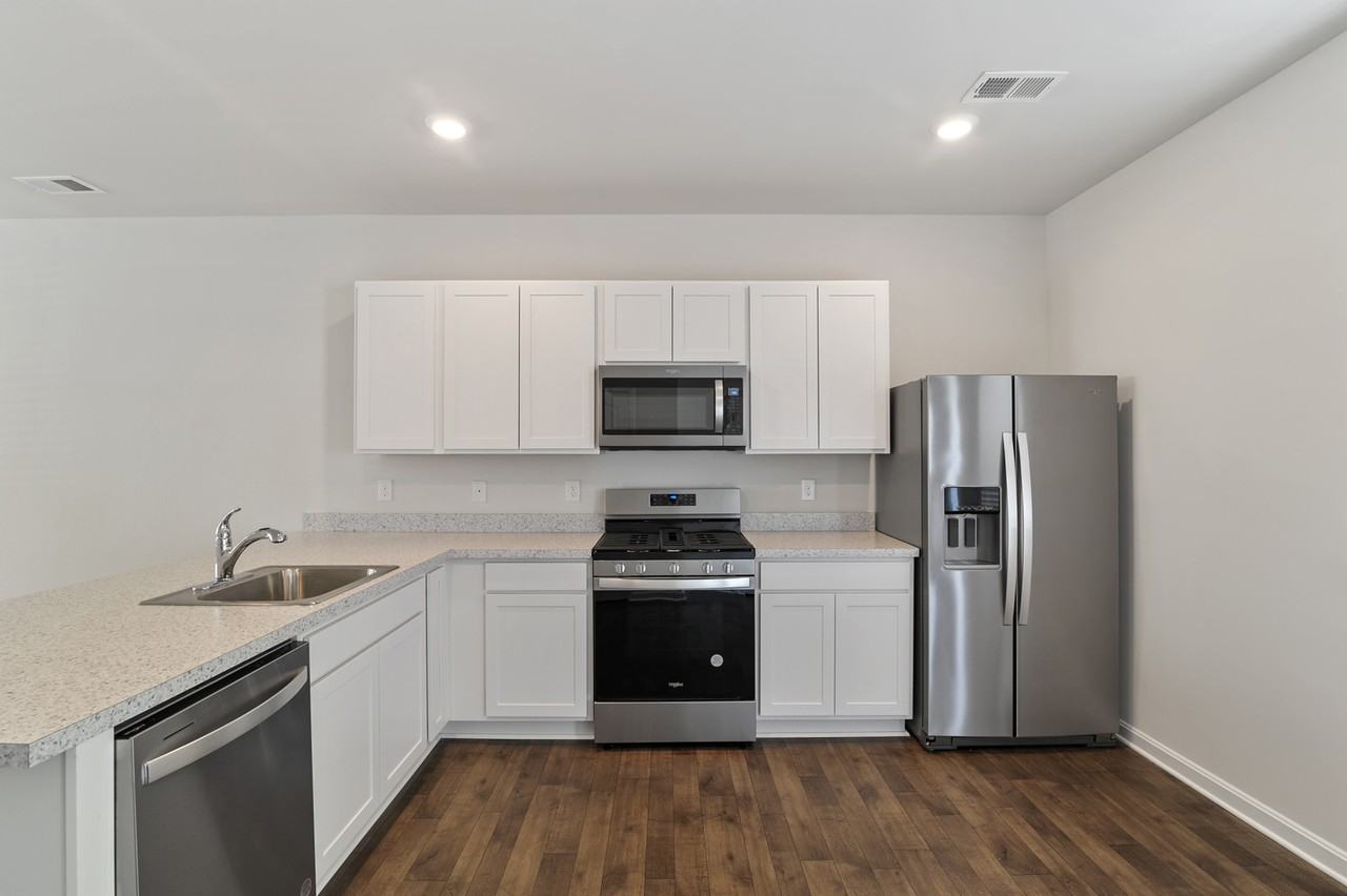 P&I- 23 Huckleberry Drive #1 - Photo 5 of 26