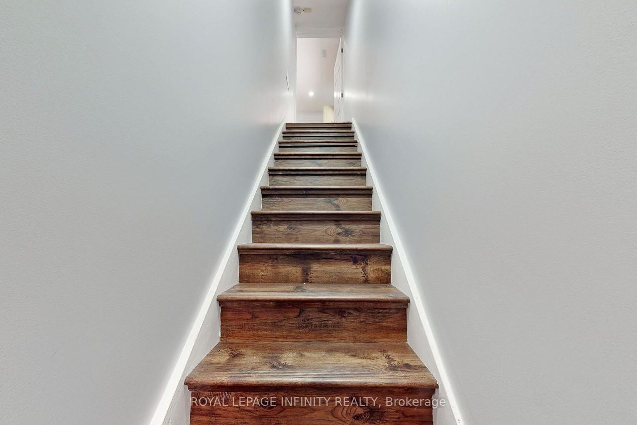 189 Baldwin Street - Photo 2 of 25