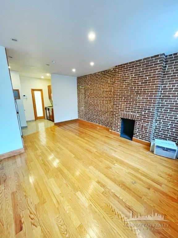 W Houston St #40 - Photo 2 of 7