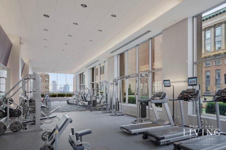 Washington St #18K - Photo 6 of 6