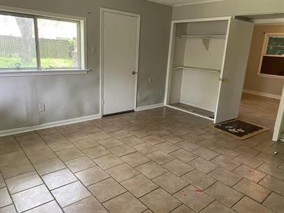 1700 Walter St - Photo 2 of 10