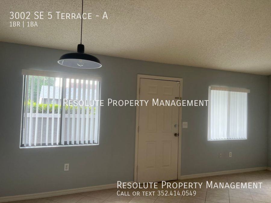 3002 Se 5th Ter #A - Photo 3 of 12