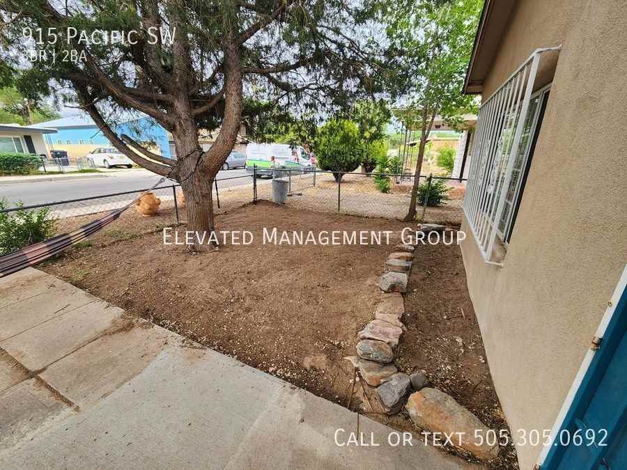 915 Pacific Ave Sw - Photo 3 of 18