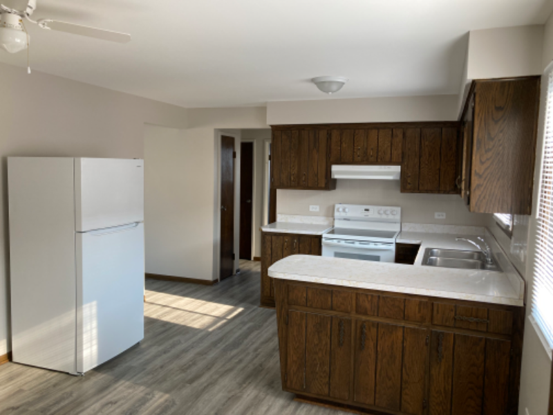 6220 W 65th St #2S - Photo 3 of 18