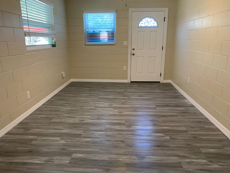 35 Lincoln Boulevard - Photo 2 of 29
