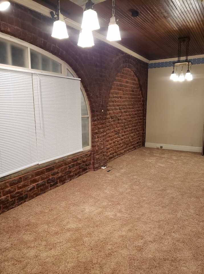 500 E Reed St #1 - Photo 3 of 12