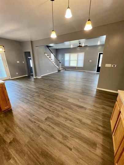1052 E Honey Hills Dr - Photo 2 of 10