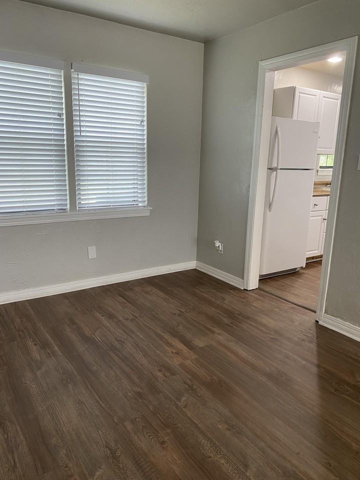 3715 N Hartford St #1 - Photo 5 of 21