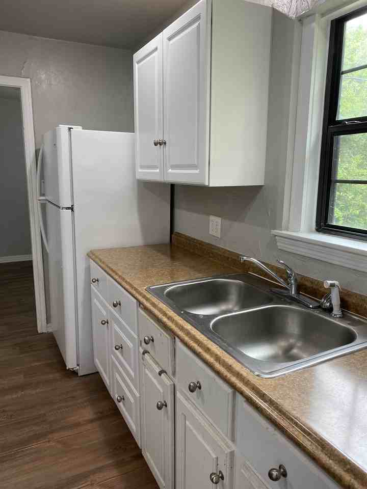 3715 N Hartford St #1 - Photo 7 of 21