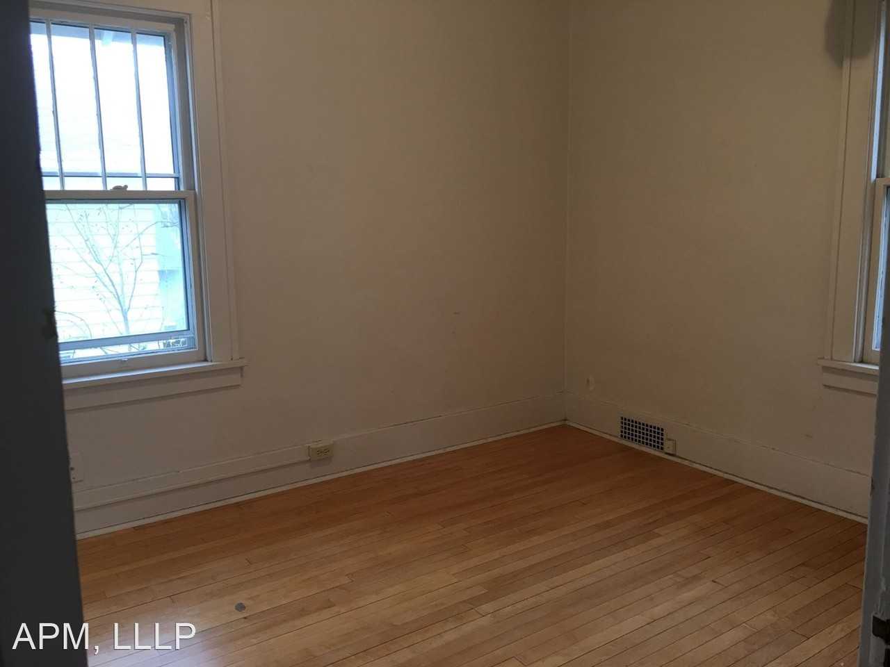 1114 14th St N - Photo 3 of 29