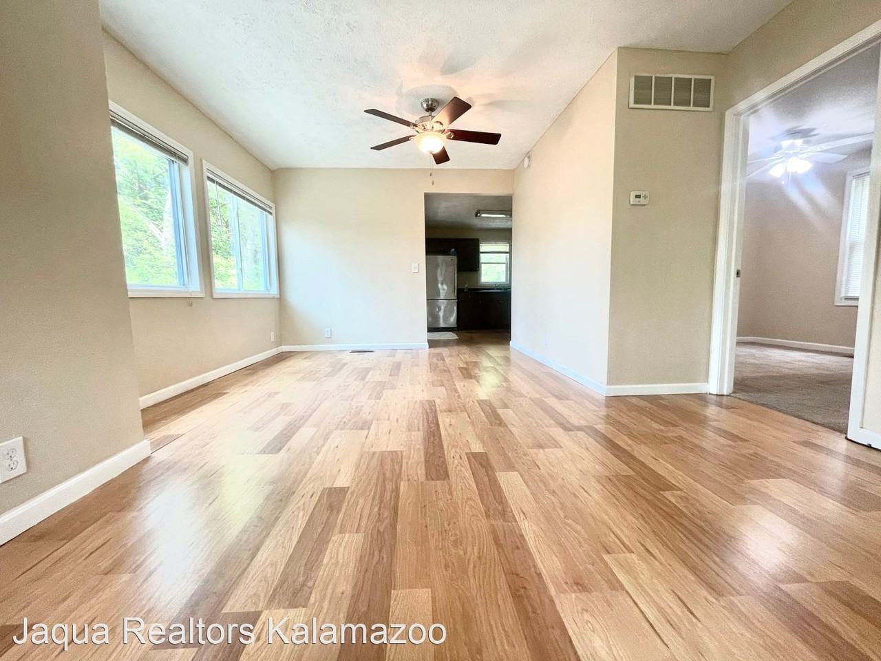 2115 Mount Olivet Rd - Photo 3 of 7