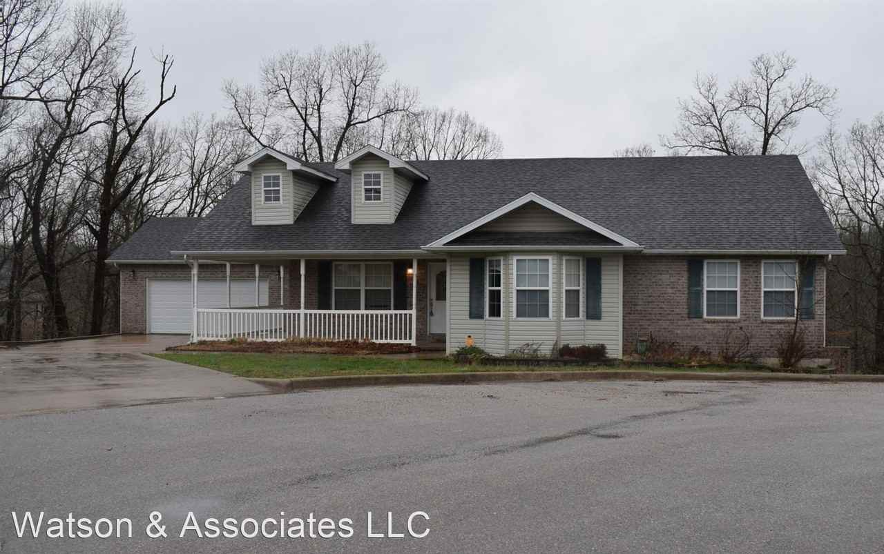 124 Vaughan Ave - Photo 2 of 50