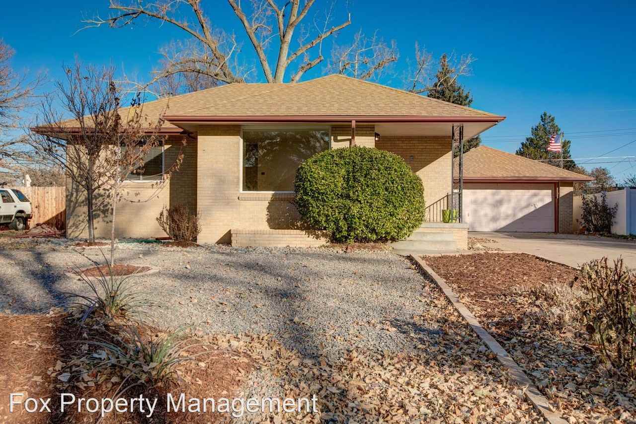 210 Beryl Way - Photo 2 of 32