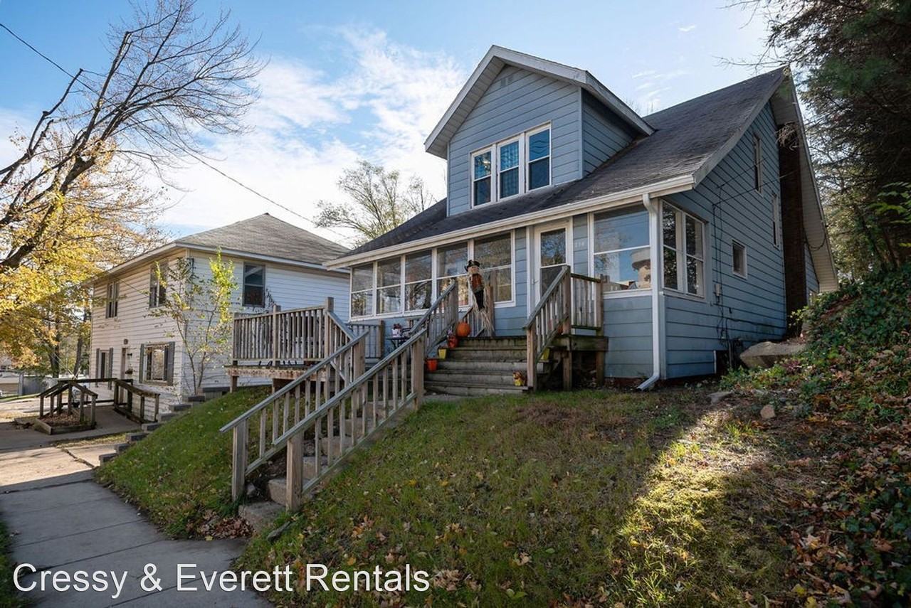 210 Grant St - Photo 2 of 49