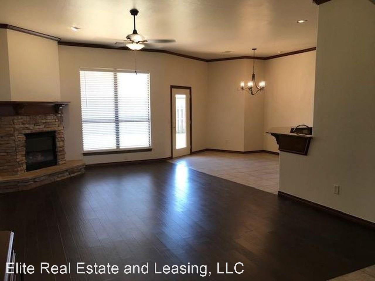 306 Butterfield Trl - Photo 3 of 17