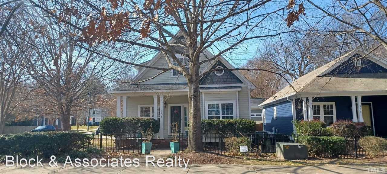 301 Cooke St - Photo 3 of 4