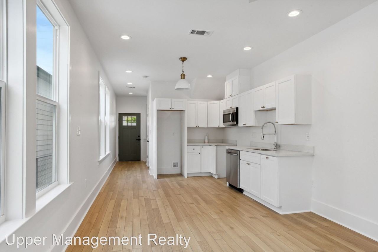 2725 - 2727 Third Street - Photo 3 of 11