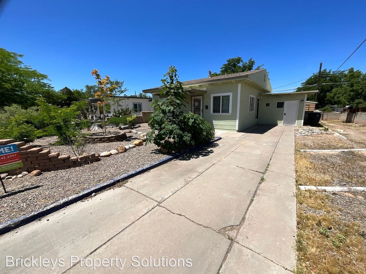 1249 Columbia Dr Ne - Photo 2 of 21