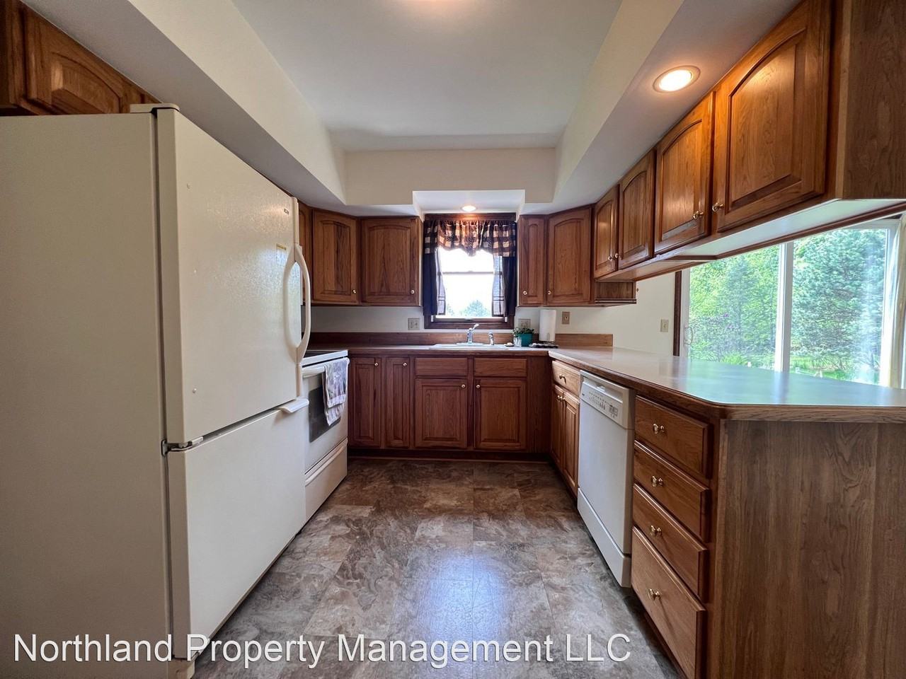 7159 Cherrywood Ct - Photo 2 of 21