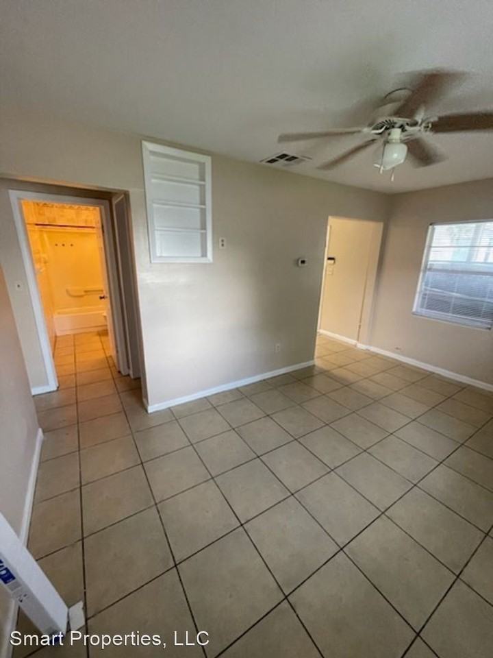 2924 Vermont Ave - Photo 2 of 7