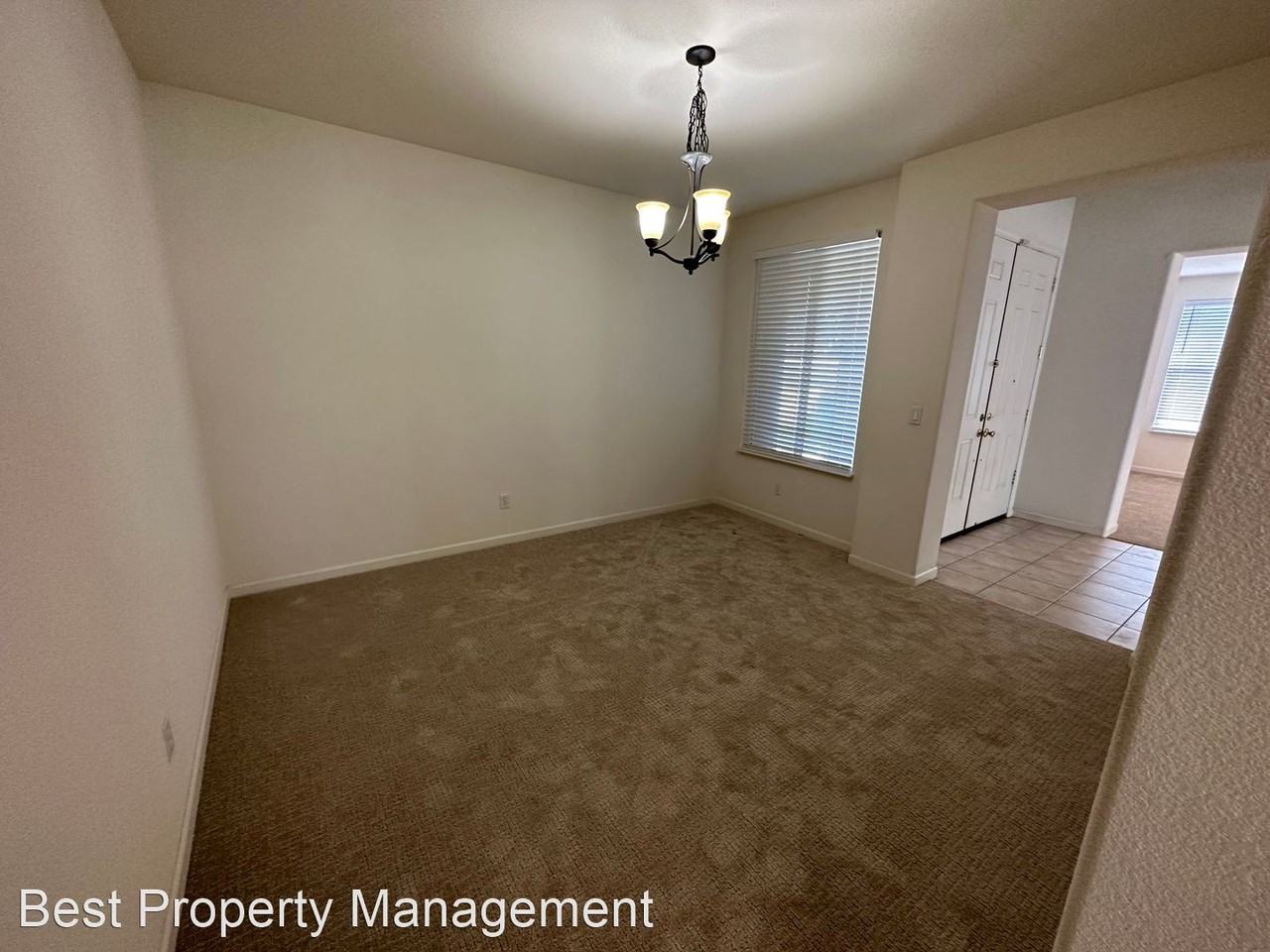 305 Pebble Beach Dr - Photo 2 of 33