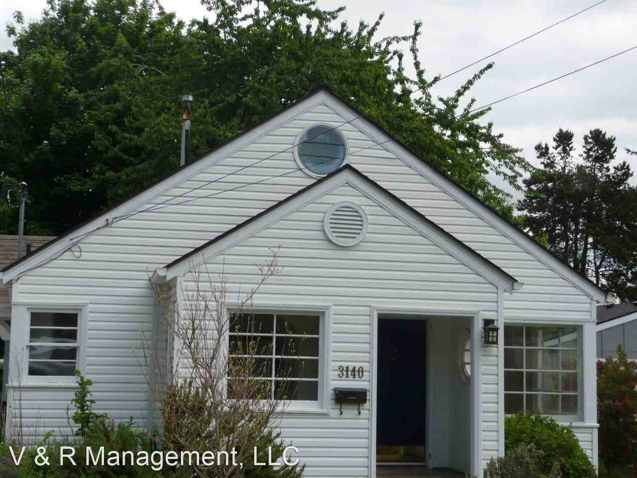 3140 Earhart St S - Photo 2 of 30