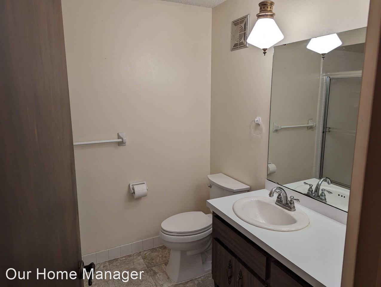 735 Eastridge Dr - Photo 3 of 30