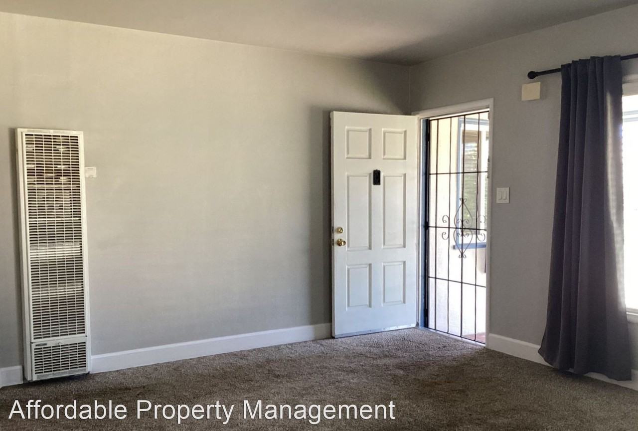 607 Jordan Way - Photo 2 of 12