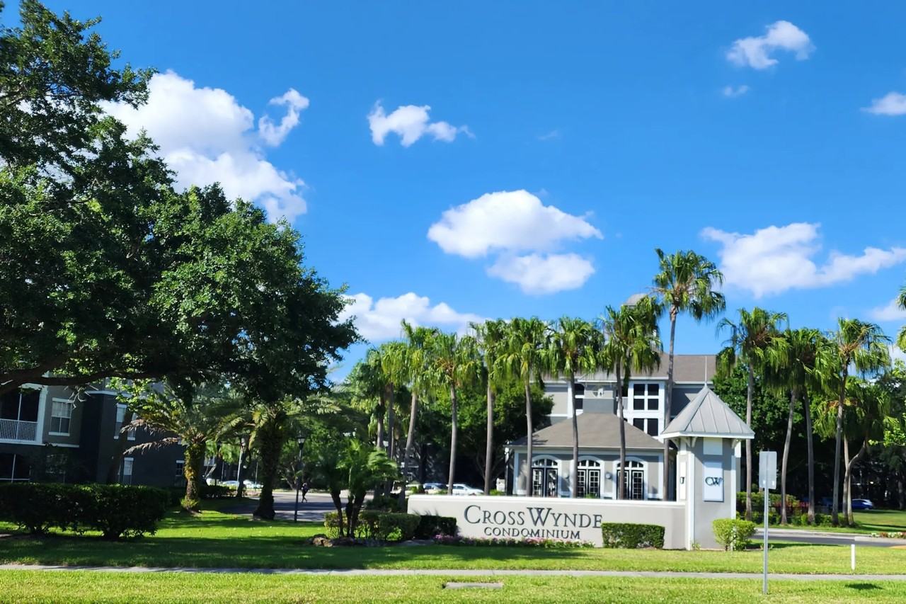 9401 Crescent Loop Circle #204 - Photo 2 of 17