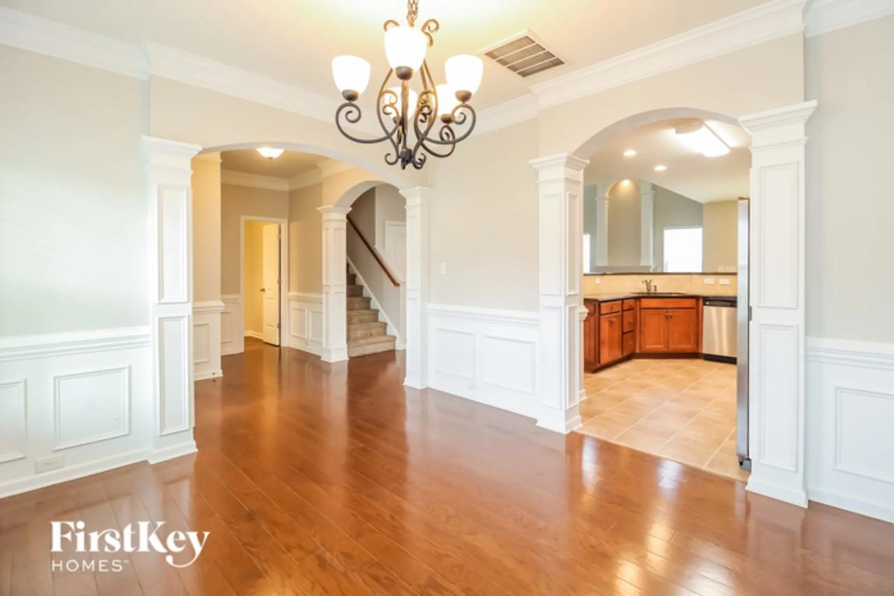 2514 Copperleaf Ct - Photo 2 of 12