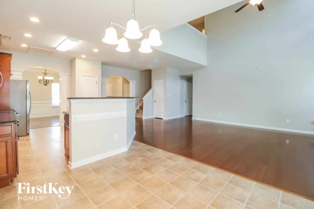 2514 Copperleaf Ct - Photo 3 of 12