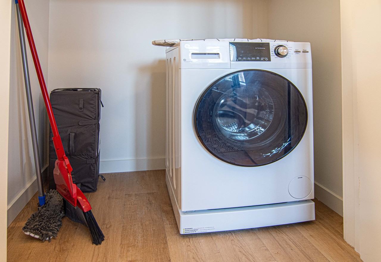 623 E Main St #105 - Photo 2 of 12