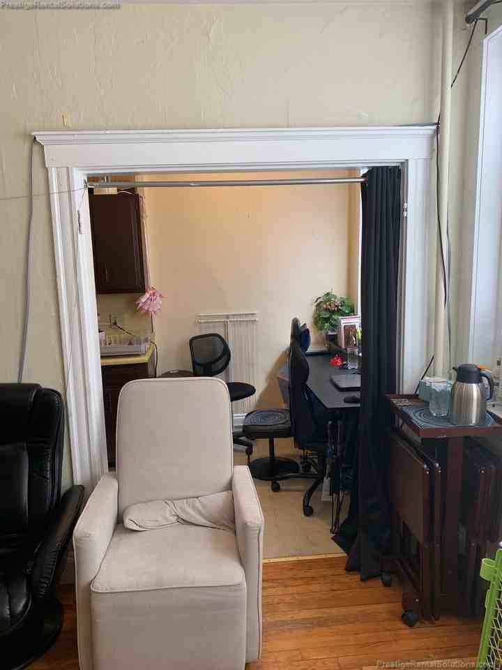 Kelton St #11 - Photo 4 of 10