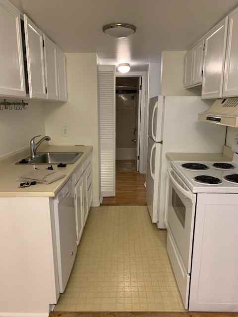 1111 Maxwell Ave #124 - Photo 3 of 6