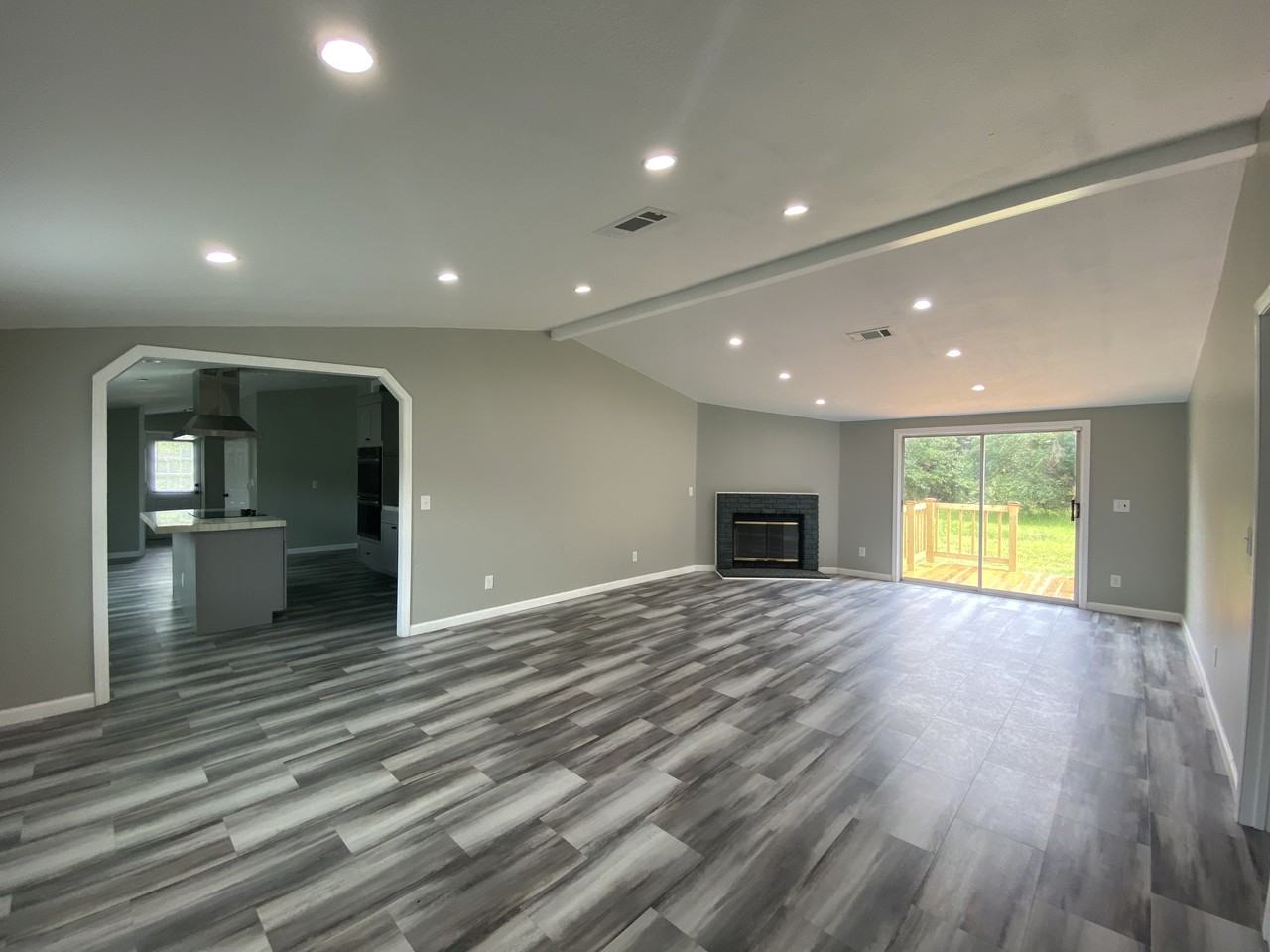 31326 Tyndall Rd - Photo 3 of 26