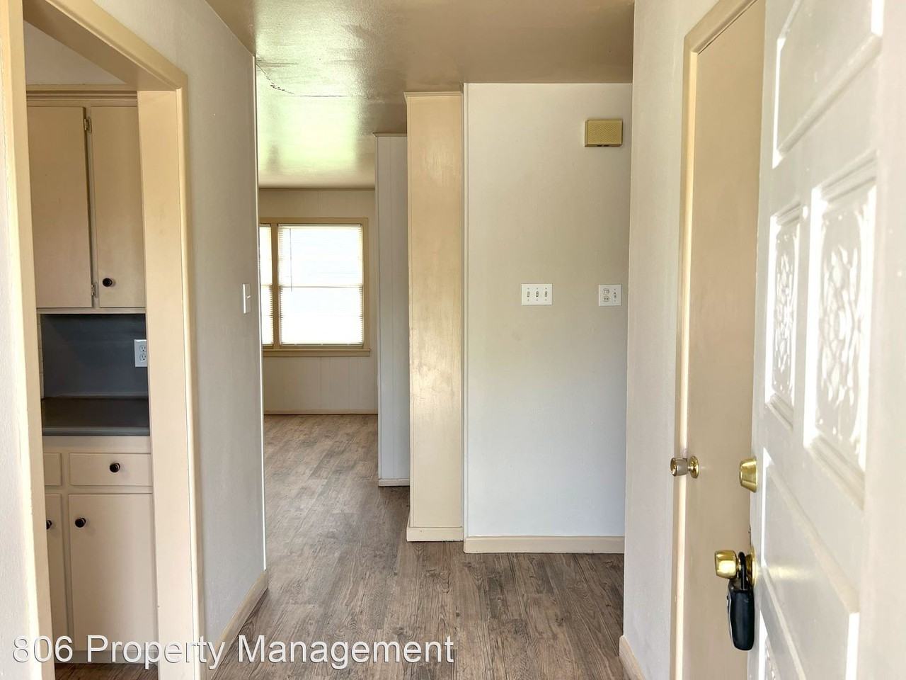 5230 14th St - Photo 2 of 16