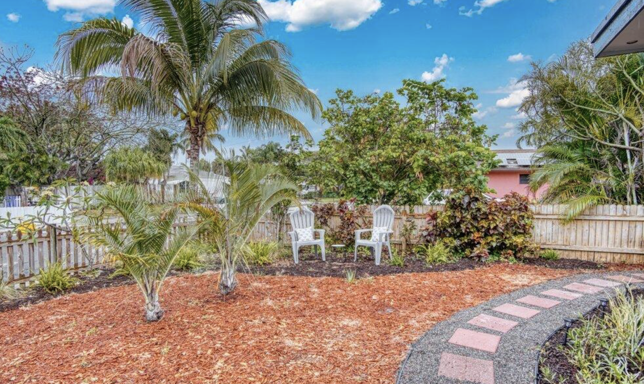 1021 S M St #NA - Photo 3 of 14