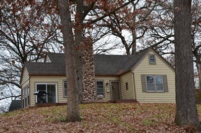 2621 38th St - Photo 2 of 2