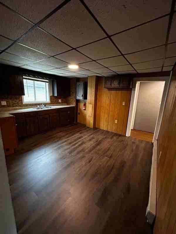 681 Main St #TOP - Photo 3 of 11