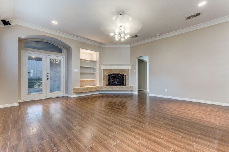 2230 Ash Grove Way - Photo 3 of 12