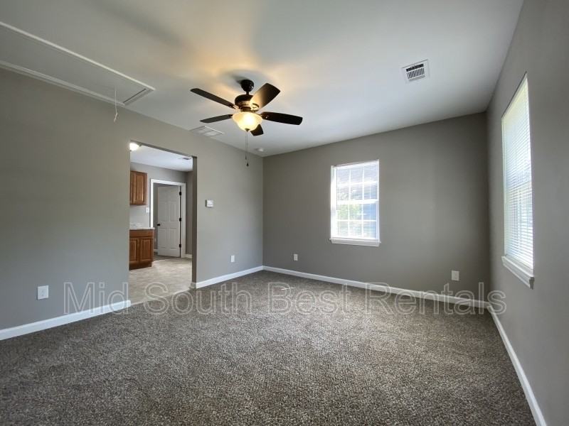 2618 Deadrick Ave - Photo 3 of 7