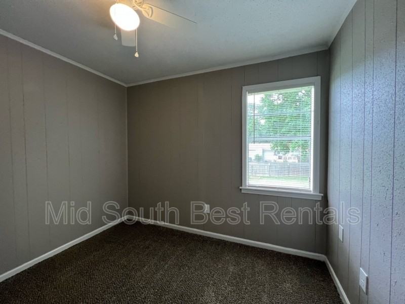 2458 Chattering Ln - Photo 6 of 8