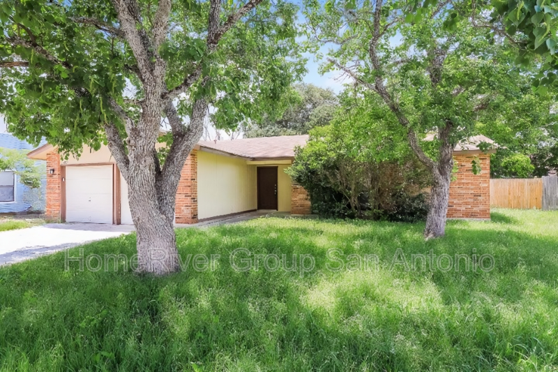 6826 Country Hvn - Photo 2 of 20