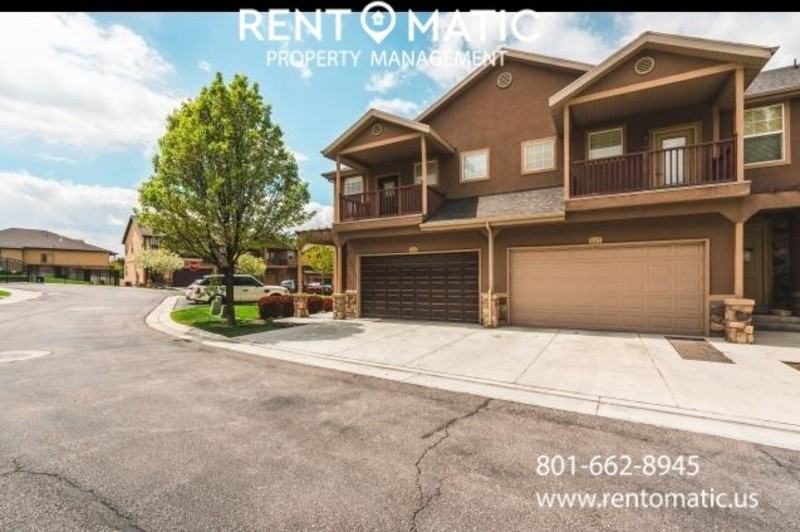 11006 S Maple Forest Way - Photo 2 of 50