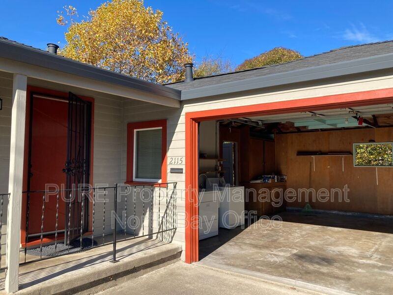 2115 Midway Dr - Photo 2 of 34