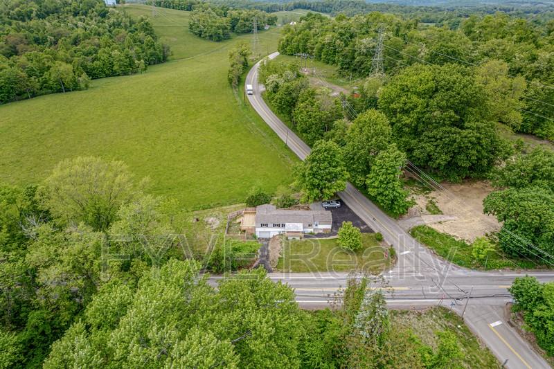 3924 Saltsburg Rd - Photo 2 of 26