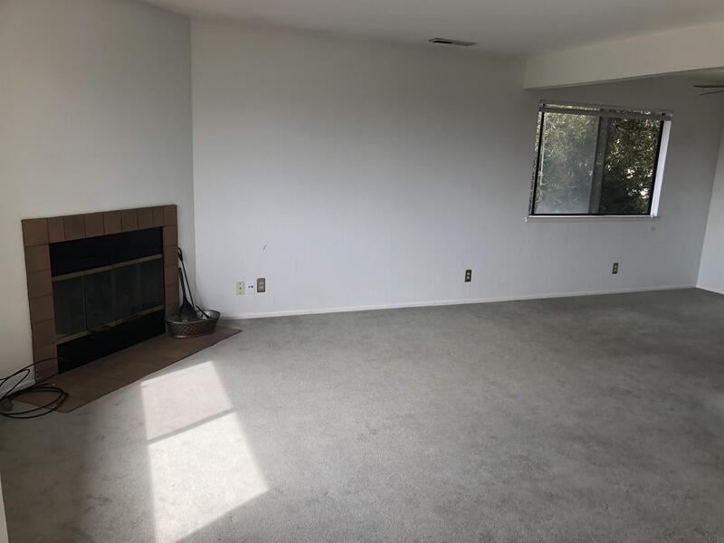 208 Green Meadow Dr - Photo 2 of 10